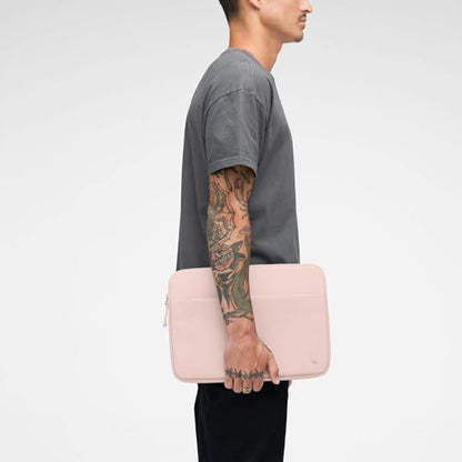 Incase A.R.C. Laptop Sleeve 14 Inch – MacBook Case with Faux Fur Lining, External Pocket – Fits MacBook Pro Air Lenovo Dell HP – Laptop Cover, Computer Case - Travel, Work, College - Peach - color: Peach