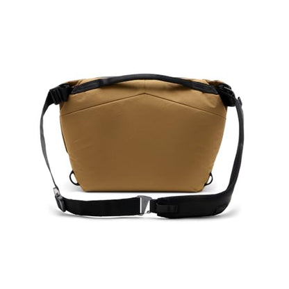 Peak Design Everyday Sling - color: Coyote, size: 3L