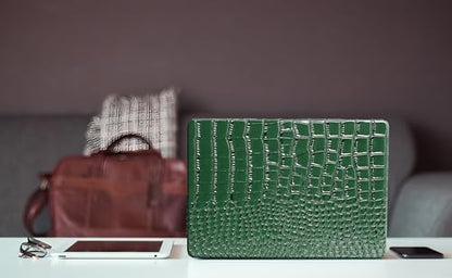 Crocodile Case for MacBook Air 13 inch 2026 M5, 2022-2025 M4/M3/M2 | Model A3449 A3240 A3113 A2681, Texture Crocodile Aligator Skin Snakeskin PU Leather Hardshell & Keyboard Cover, Emerald Green - color: # Shiny Green Crocodile