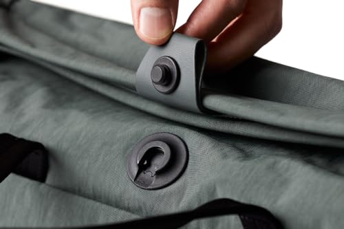 Bellroy Tokyo Messenger Bag (14” laptop bag, professional commuter briefcase) - Everglade - color: Everglade