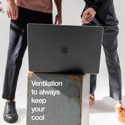 Incase Dots Hardshell with Makrolon® - MacBook Pro 16 inch Case - M5 2026, 2025, 2024, 2023-2021, M4, M3, M2, M1 - MacBook Case, Laptop Cover, Protective Hard Shell, Scratch Resistant - Black - color: Black