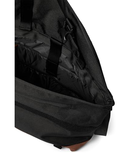 Herschel Supply Co. Cove Messenger - color: Black/Saddle Brown, size: Medium