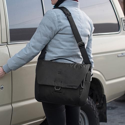 Peak Design Everyday Messenger 13L, Black, Weatherproof Camera and Work Bag with Laptop Sleeve, Expandable, MagLatch Closure, FlexFold Dividers, Fits 13" Laptop, Messenger Bag for Men and Women