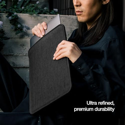 Incase ICON Sleeve with Woolenex - MacBook Air 13 inch Case - M5 2026, M4 2025, M3 M2 2024-2022 - Fitted MacBook Case, Laptop Sleeve, Hard Cover, Durable, Lightweight - Graphite - color: Graphite