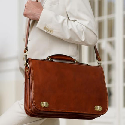 Time Resistance Leather Briefcase for Men - Italian Full Grain Leather Laptop Bag - Messenger Bag - Gift Box Included - color: Brown