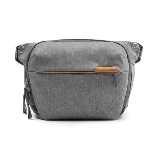 Peak Design Everyday Sling - color: Ash, size: 10L