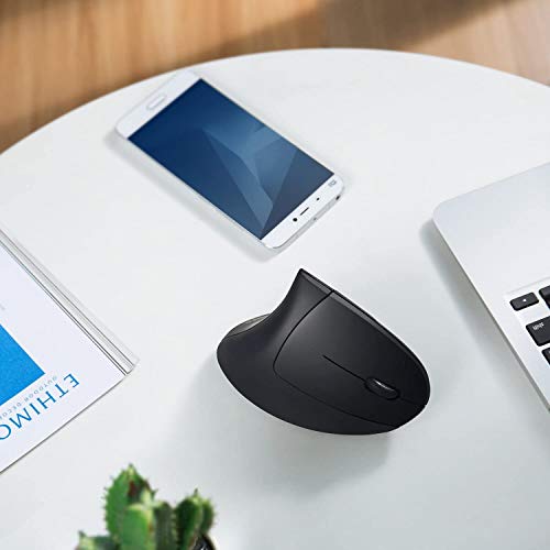 Anker Laptop Docking Station, 13-in-1 USB-C & Anker 2.4G Wireless Vertical Ergonomic Optical Mouse（Bundle）