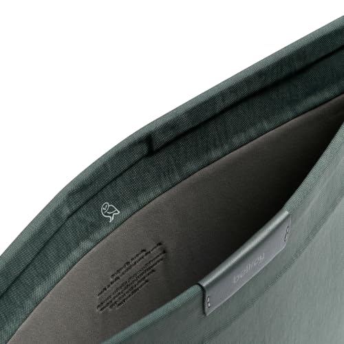 Bellroy Laptop Sleeve (Fits 14 Inch Laptop or MacBook, Slim Protective Case with Magnetic Closure) - Everglade - color: Everglade