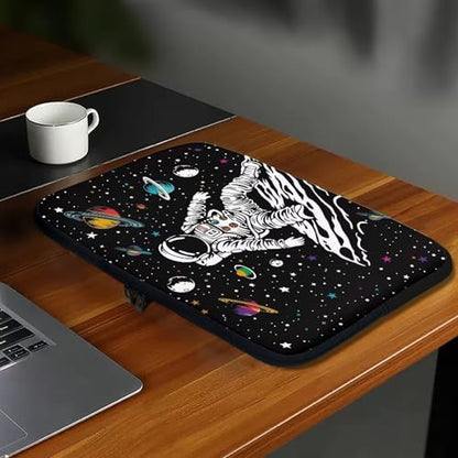 Astronaut Galaxy Planet Laptop Sleeve, Laptop Bag Computer Cover Sturdy Zipper Protective Tablet Carrying Case Universal 10-17 Inch Notebook Sleeves Briefcase for Business/School - color: Astronaut Galaxy Planet, size: 10 Inch
