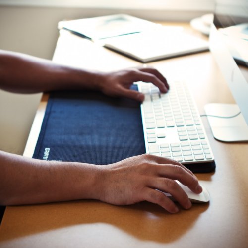 Grifiti Home Office Deck Lap Desk for MacBooks, Notebooks, iPads, Keyboards, and Writing (12 x 17 Inches)