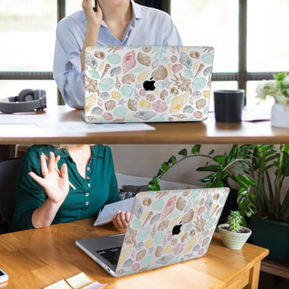 for with MacBook Pro 14 inch Case 2026-2021 M5 M4 M3 M2 M1 Pro/Max A3426 A3427 A3434 A3112 A3401 A2918 A2992 A2779 A2442, Hard Shell with Keyboard Cover+Protective Film, Conch - color: Conch