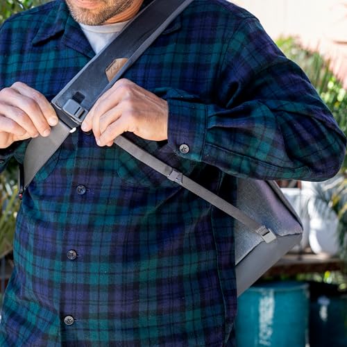 Peak Design Everyday Messenger 13L, Black, Weatherproof Camera and Work Bag with Laptop Sleeve, Expandable, MagLatch Closure, FlexFold Dividers, Fits 13" Laptop, Messenger Bag for Men and Women