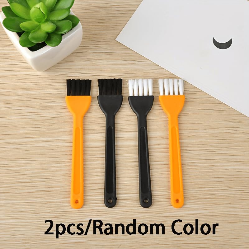 Cleaning Brush Set 2-Piece Compact Portable Brushes for Keyboards, Laptops and Electronic Devices Home Office Travel, Random - color: Random